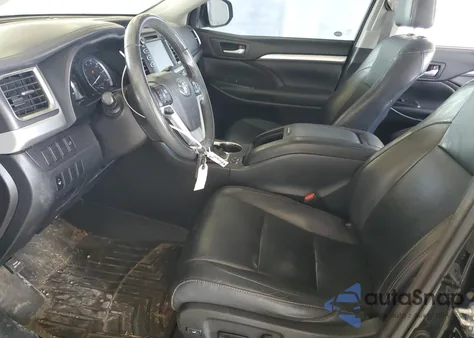 2016 Toyota Highlander Xle from USA, damaged, VIN 5TDJKRFHXGS259750